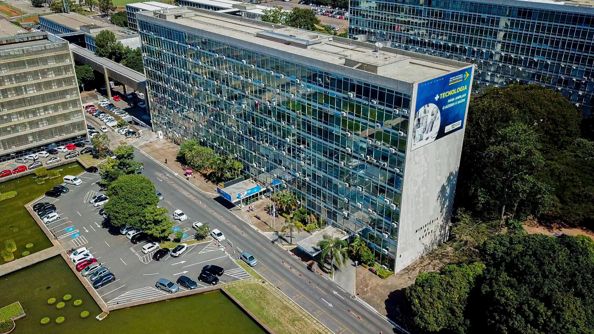Golpe no Instagram usa falsas vagas para agente de saúde com salário de até R$ 5 mil