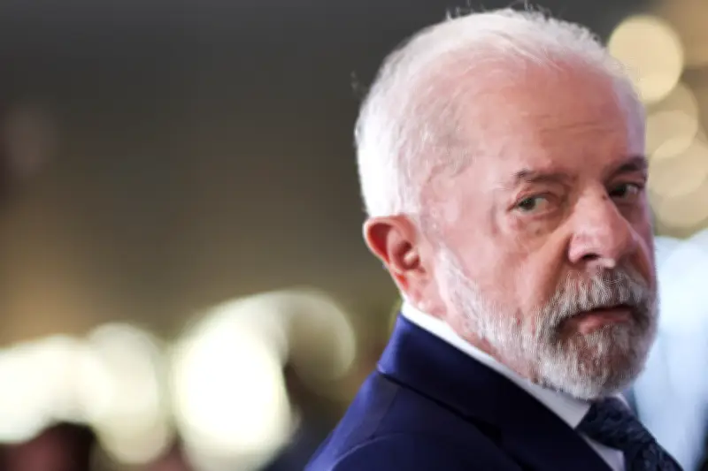Governo adia envio de projeto que eleva teto do MEI após divergências