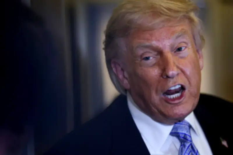 Governo Trump propõe novas tarifas sobre importações do Brasil e mais 59 países