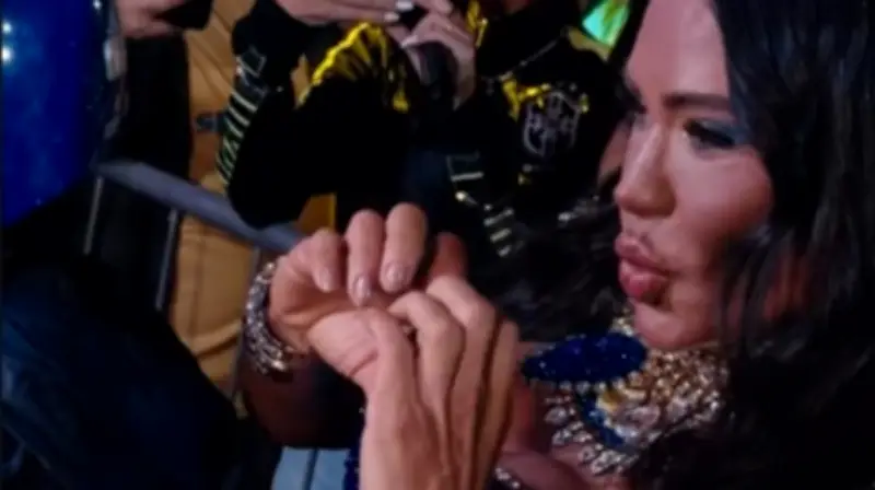 Gracyanne Barbosa é coroada Rainha do Alzirão 2026 na Tijuca