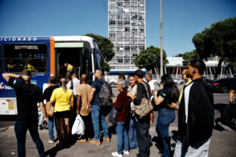 Greve de ônibus no Rio: sem acordo, paralisação continua e caos persiste