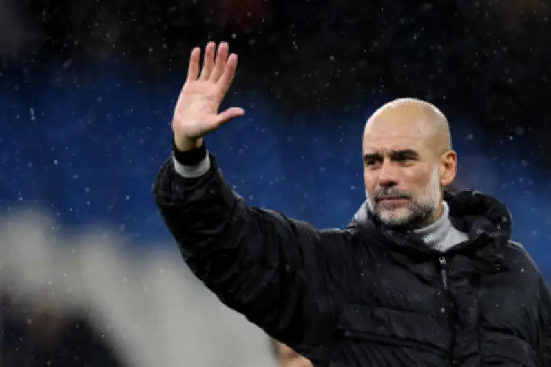 Guardiola ameaçou deixar City '100 vezes' antes de saída, diz presidente
