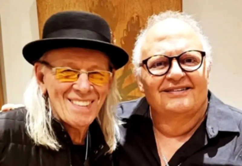 Guilherme Arantes lidera tributo all-star ao guitarrista Luiz Carlini em SP