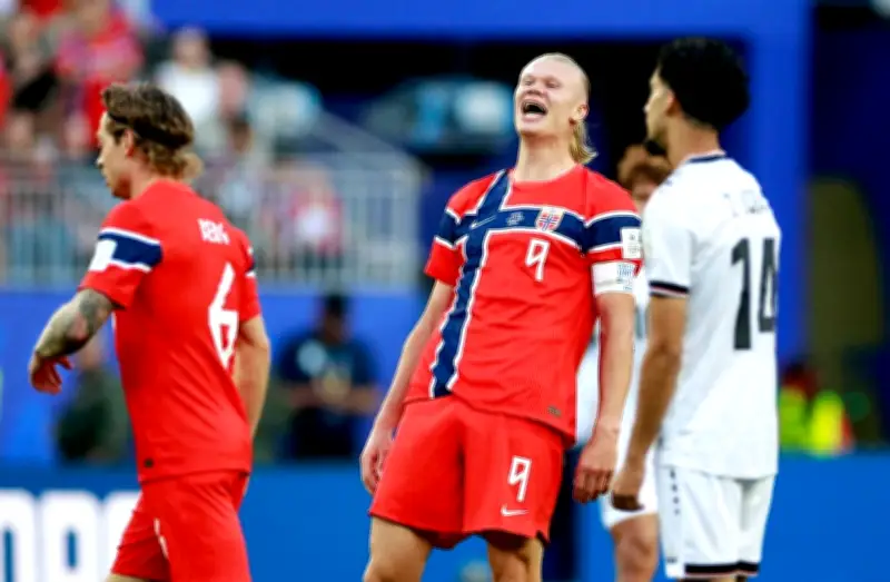 Haaland brilha com dois gols na estreia da Noruega na Copa