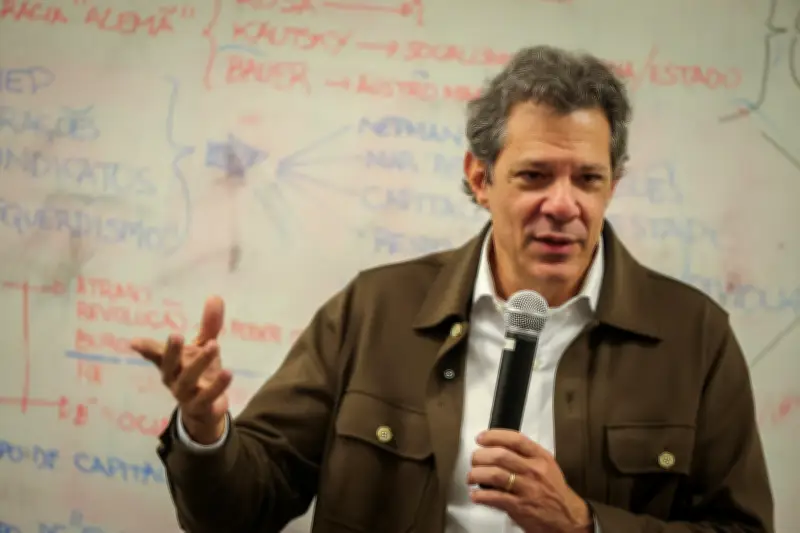 Haddad: Tarcísio tem fama de gestor por falta de escrutínio