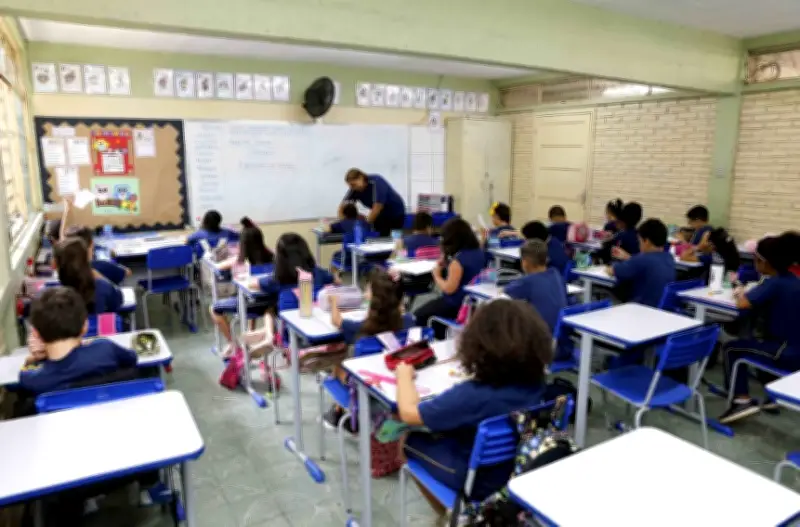 Histórico escolar digital em MG: documento agora é emitido online