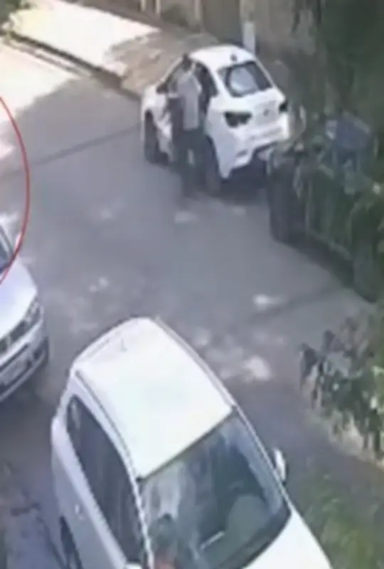 Homem agride e arrasta mulher inconsciente em BH