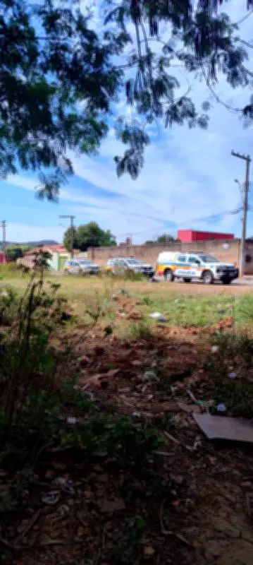 Homem é encontrado carbonizado em casa abandonada em Unaí
