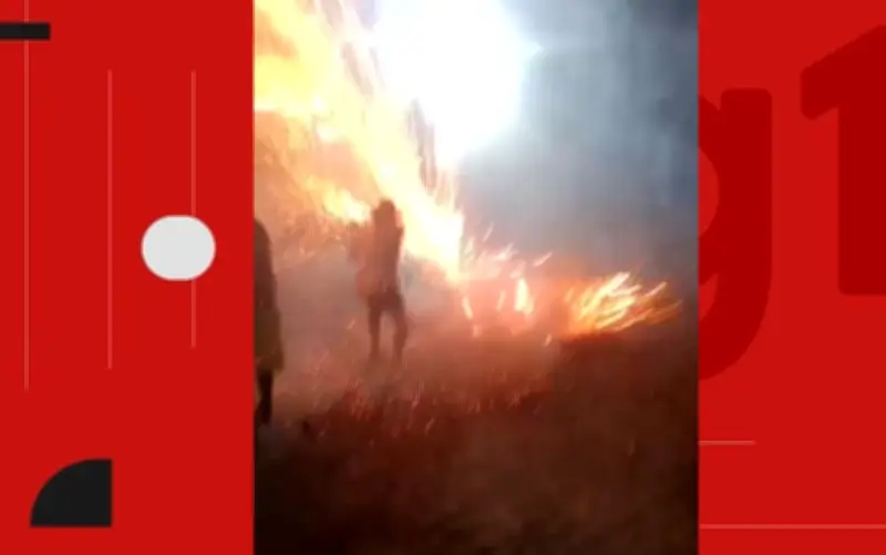 Homem morre atingido por espada junina em Sapeaçu, Bahia