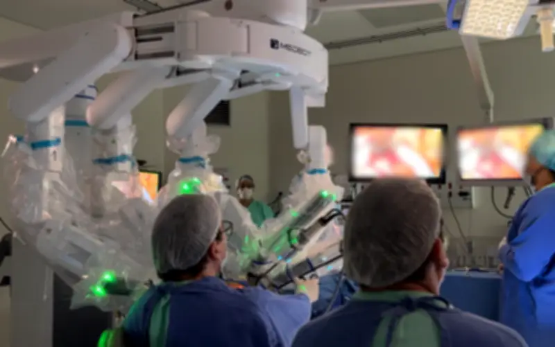 Hospital de Barretos faz 1ª telecirurgia robótica do SUS a 2,6 mil km