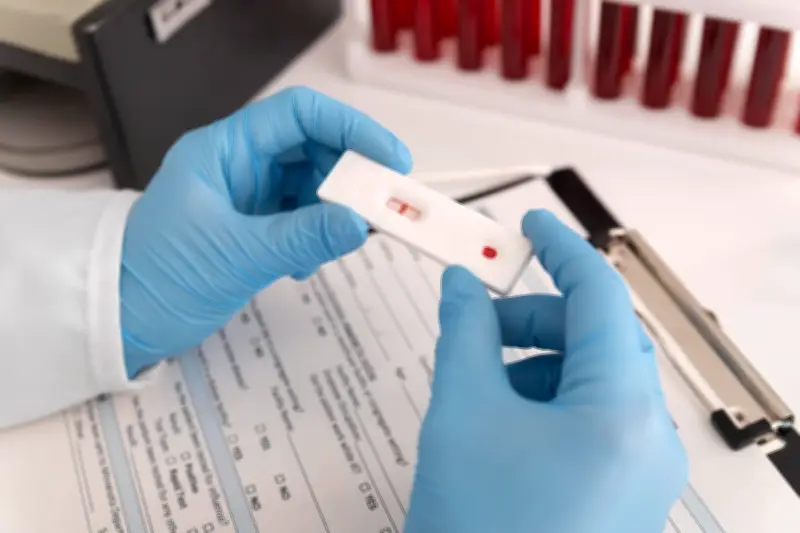 Hospital em Salvador é condenado a indenizar paciente por não entregar exame de HIV