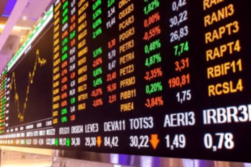 Ibovespa Futuro cai com realização de lucros e tensões geopolíticas