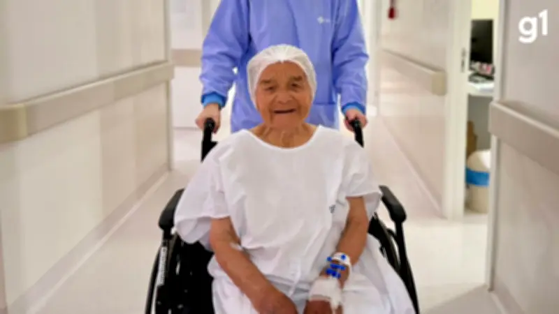 Idosa de 103 anos passa por primeira cirurgia da vida no RS