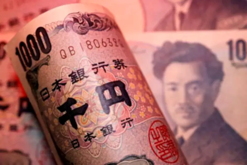 Iene atinge 160 por dólar e acende alerta para nova intervenção do Japão