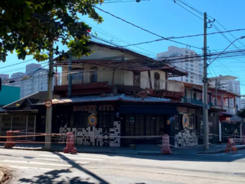 Imóvel é interditado após desabamento de varanda em São José dos Campos