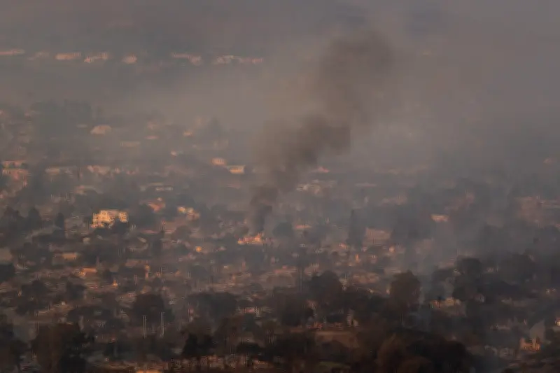 Incêndios florestais de 2025 foram os mais caros da história, aponta estudo