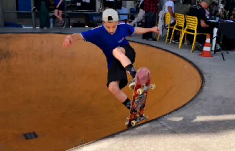 Intercolegial define campeões do skate na Vila Olímpica do Encantado