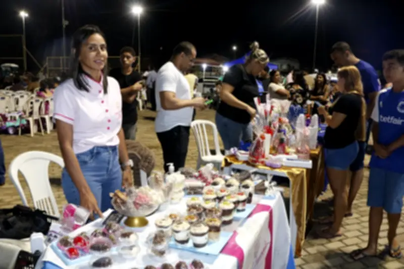 Internet gratuita é ativada na Praça do Bairro Santa Lúcia em Montes Claros