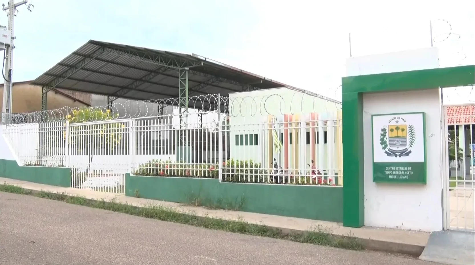 Intoxicação em escola de Picos foi causada por agente externo, diz Seduc