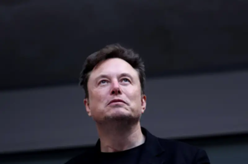 IPO da SpaceX torna Elon Musk o primeiro trilionário da história moderna