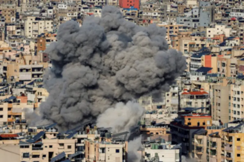 Irã condiciona paz com EUA a cessar-fogo no Líbano e retirada israelense