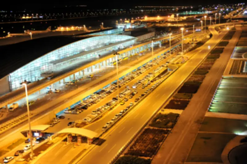 Irã fecha principais aeroportos de Teerã em meio a confrontos com Israel