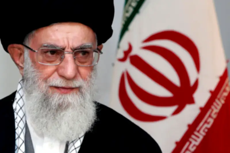 Irã planeja funeral de três dias para aiatolá Ali Khamenei após bombardeios