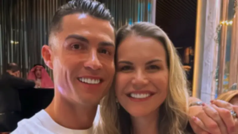 Irmã de Cristiano Ronaldo curte crítica a Bruno Fernandes e aumenta crise