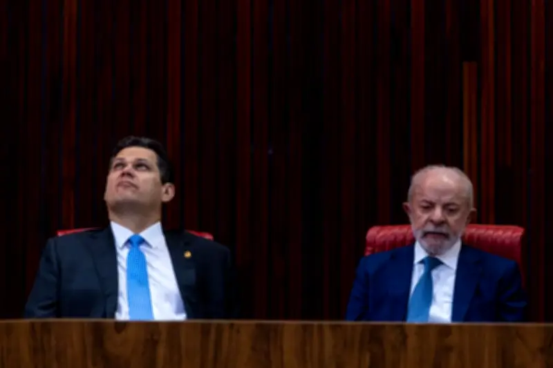Irresponsabilidade fiscal de Alcolumbre rivaliza com a de Lula