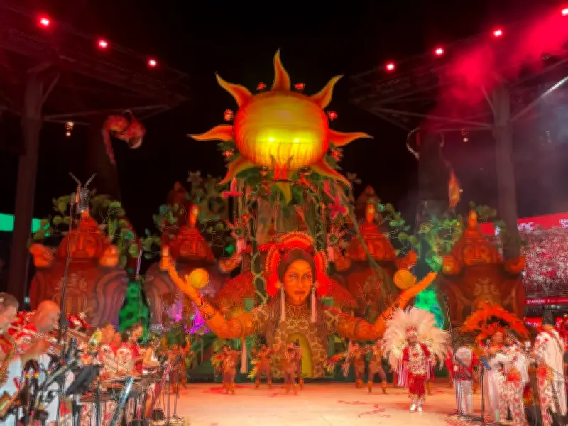 Isabelle Nogueira brilha como Deusa Sol na 3ª noite do Festival de Parintins