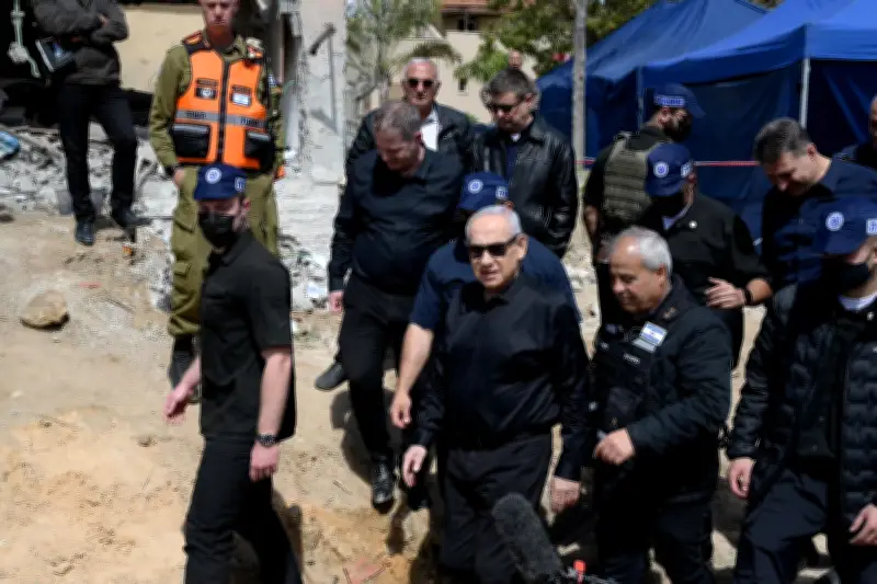 Israel ataca alvos militares no Irã em resposta a mísseis iranianos