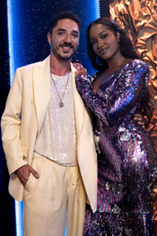 Iza e João Vitor Silva vão contracenar em novo filme da Globo; veja foto