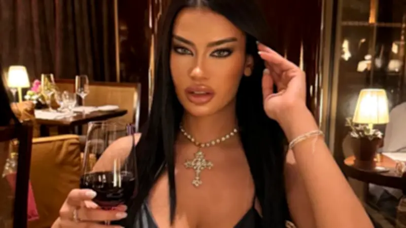 Júlia Medeiros nega ensaio mórbido e rebate críticas sobre fotos em hotel de luxo