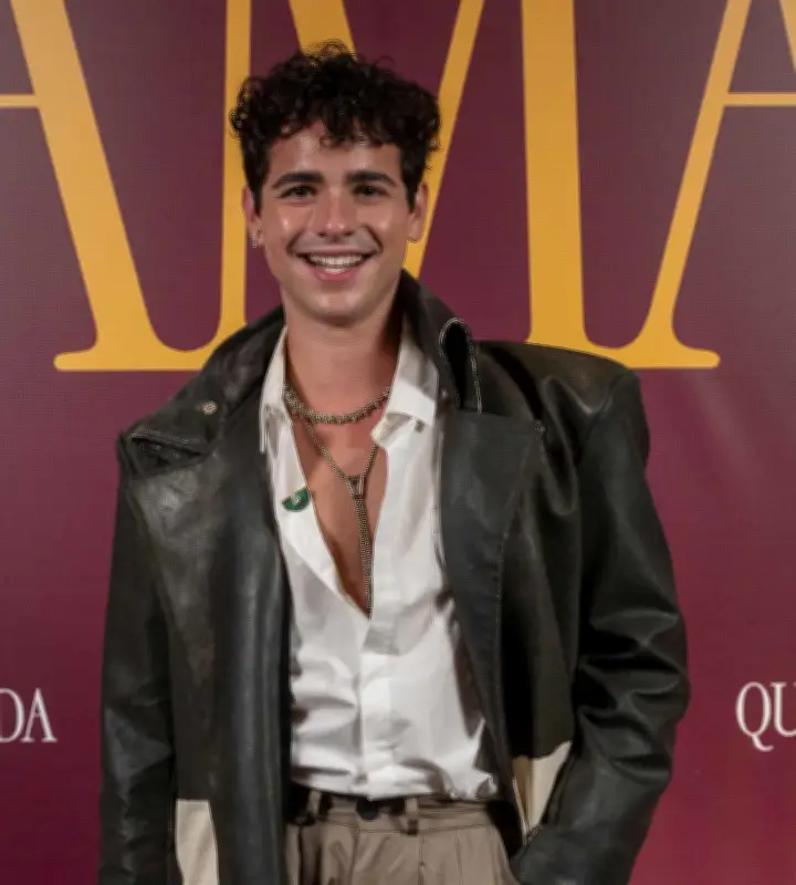 João Victor Gonçalves: o Mau Mau de 'Quem Ama Cuida' fala da novela e carreira