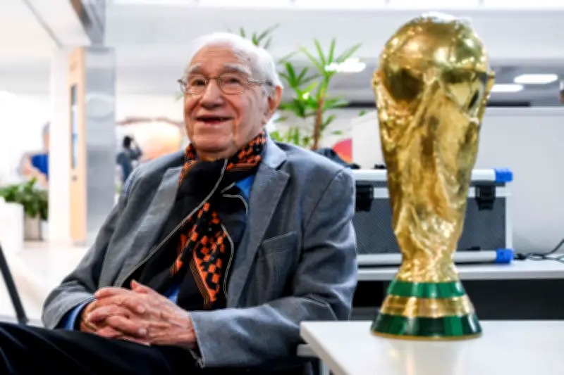 Jornalista argentino de 91 anos vai para sua 18ª Copa do Mundo