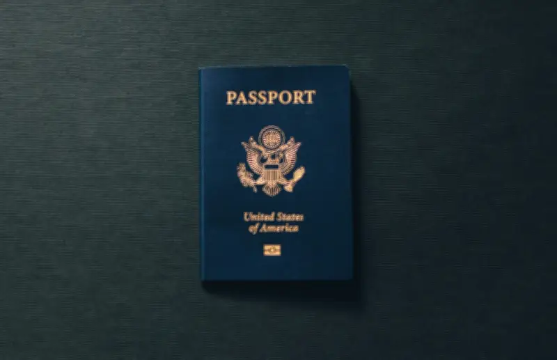 Juiz dos EUA derruba taxa de US$ 100 mil para visto H-1B imposta por Trump