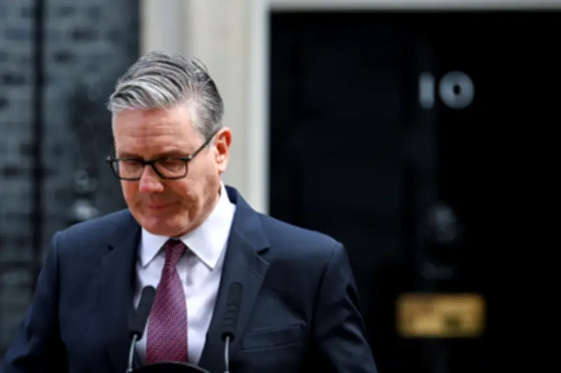 Keir Starmer anuncia renúncia como primeiro-ministro do Reino Unido