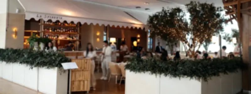 La Spiaggia no VillageMall: bar de carpaccios e gastronomia leve italiana