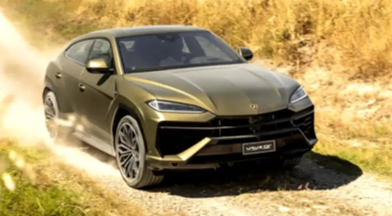 Lamborghini Urus terá nova geração em 2029 com motor híbrido V8