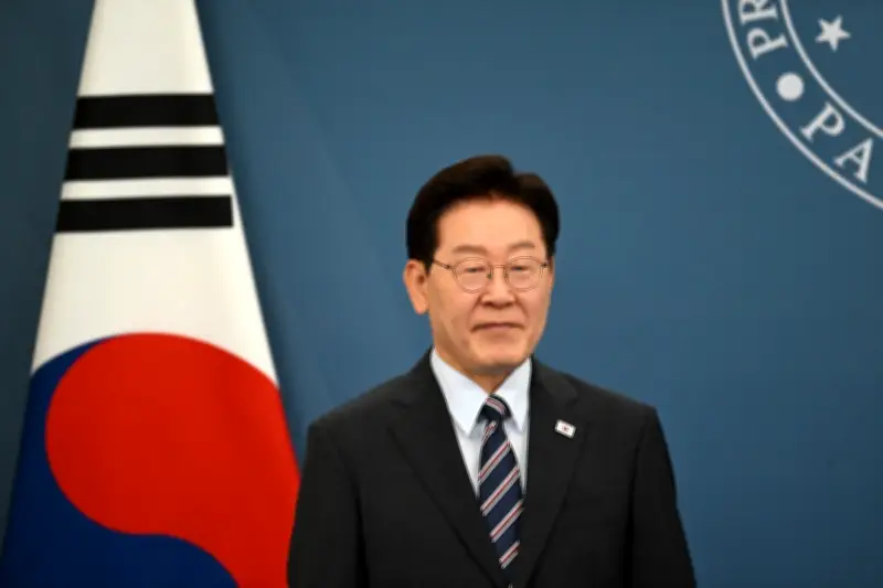 Lee Jae-myung pede a Trump que lidere paz com Coreia do Norte