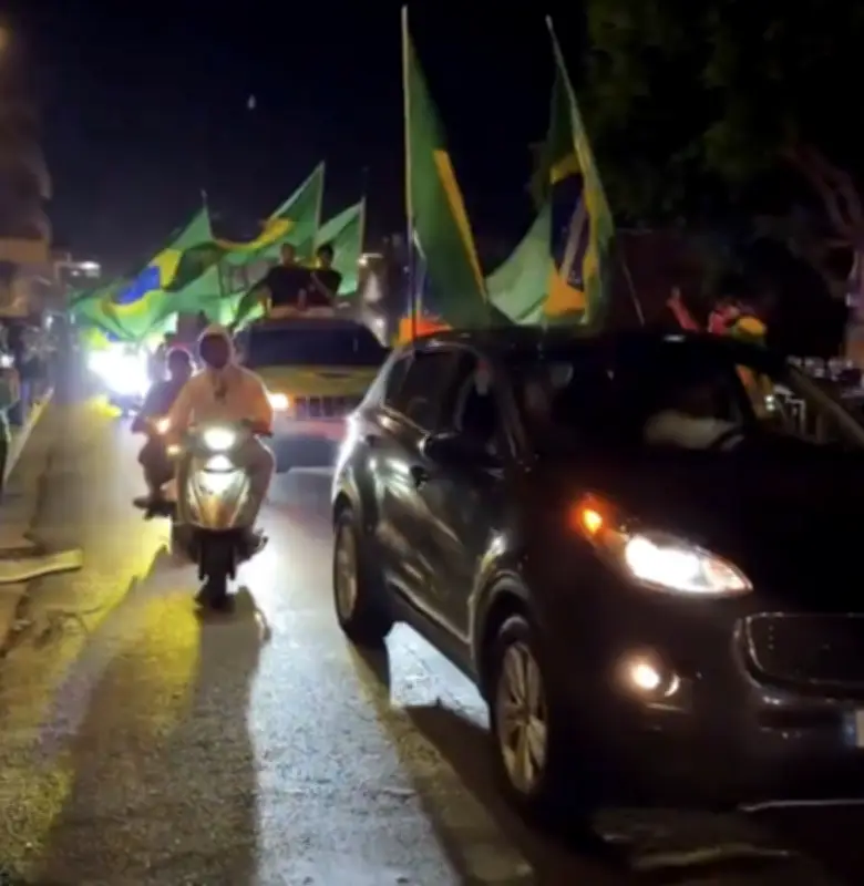 Libaneses celebram goleada do Brasil em meio a crise com Israel
