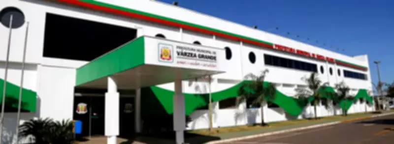 Licitação sem vencedores adia regularização de 8 mil imóveis em Várzea Grande