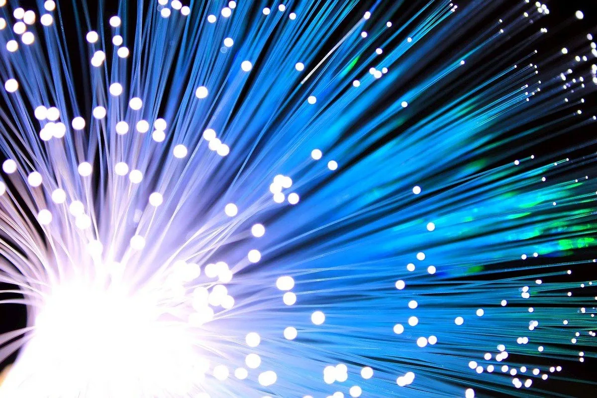 Ligga Telecom vende operações de banda larga para Brasil TecPar por R$ 495 milhões