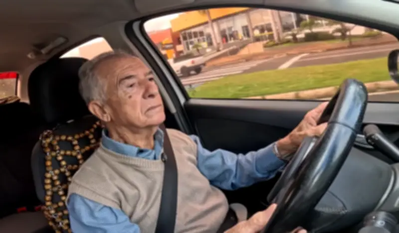 Londrina: taxista 'Boa Gente' se aposenta após 59 anos de profissão