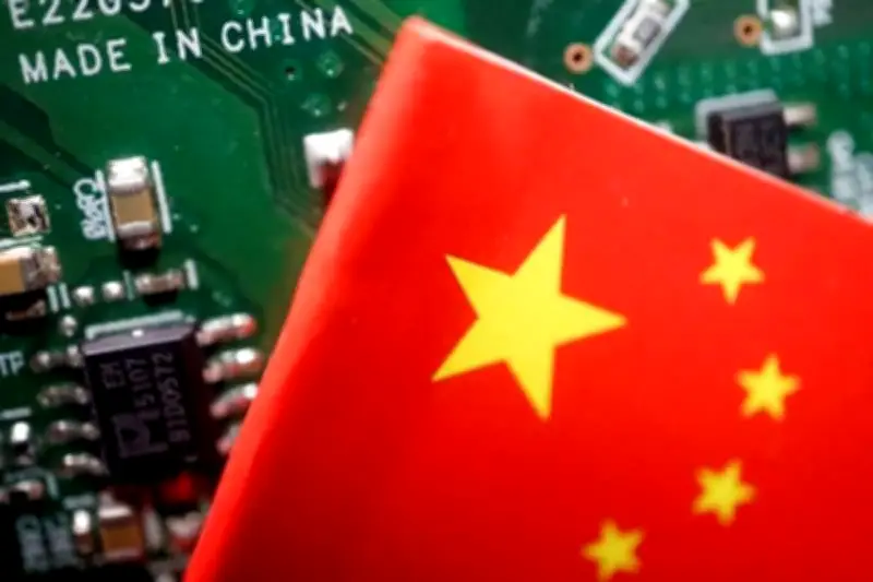 Lucros industriais da China desaceleram em maio, mas mantêm alta de dois dígitos