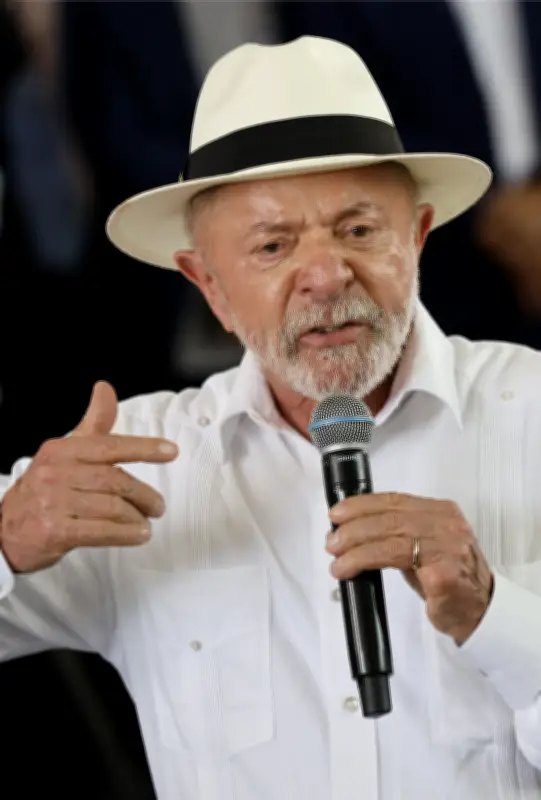 Lula associa Flávio a tarifaço dos EUA e lembra punição de Trump; filho de Bolsonaro agradeceu