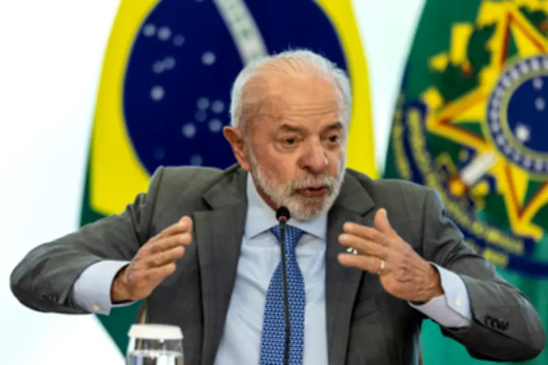 Lula celebra abertura do mercado chinês para carne brasileira após tarifaço dos EUA