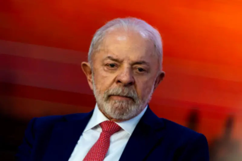 Lula critica tarifa dos EUA e promete buscar novas parcerias internacionais