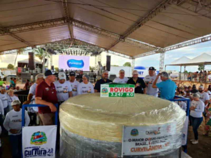 Maior queijo frescal do Brasil é produzido em MT com 3,2 toneladas