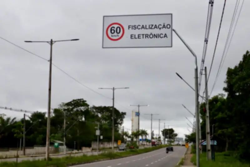 Manaus amplia fiscalização eletrônica com 17 novos radares a partir de julho